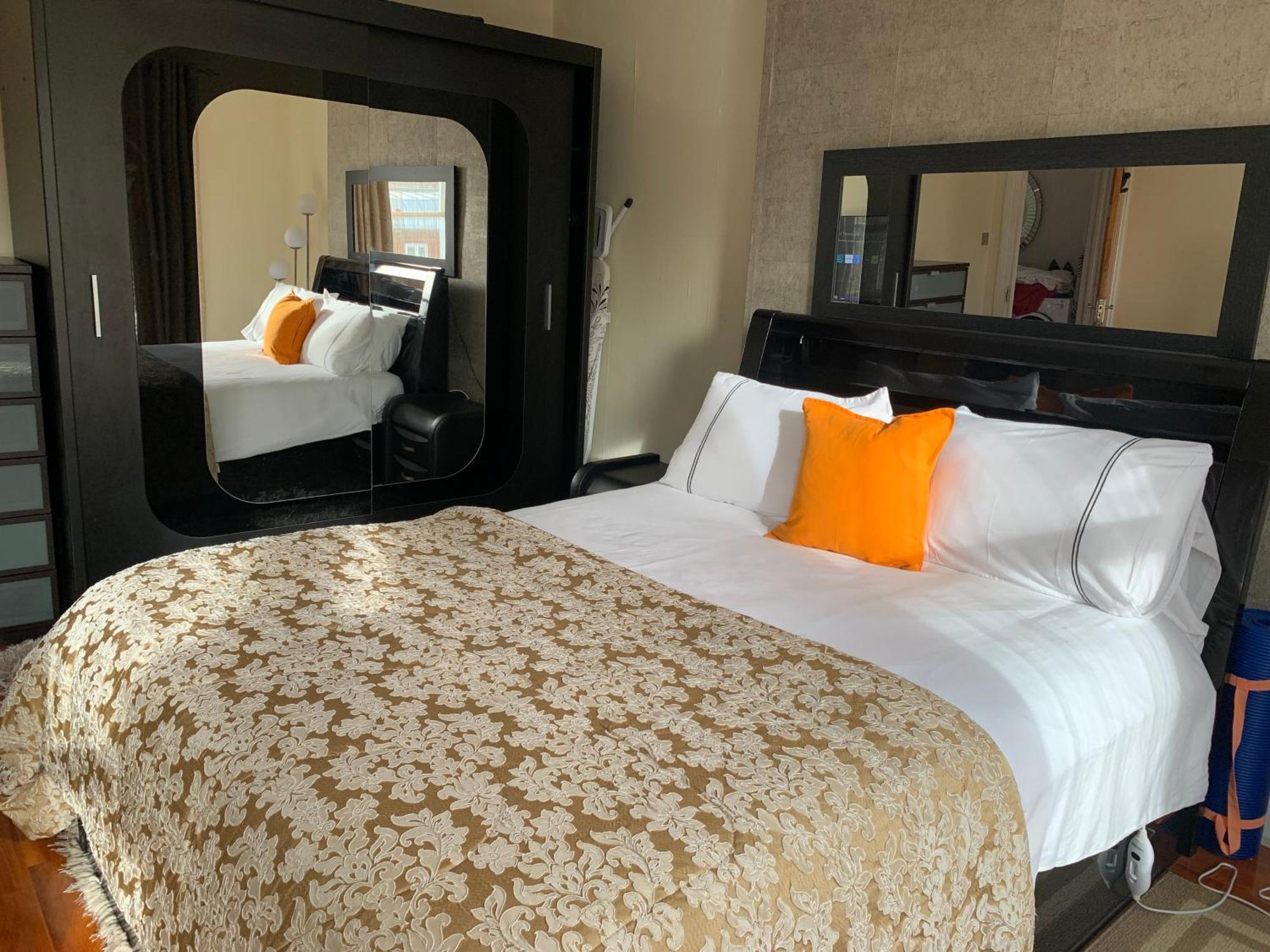 Accommodatie bij particulieren Superbly Furnished In